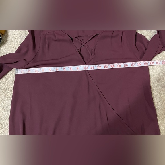 GUESS Burgundy Top Size S - Picture 5 of 8